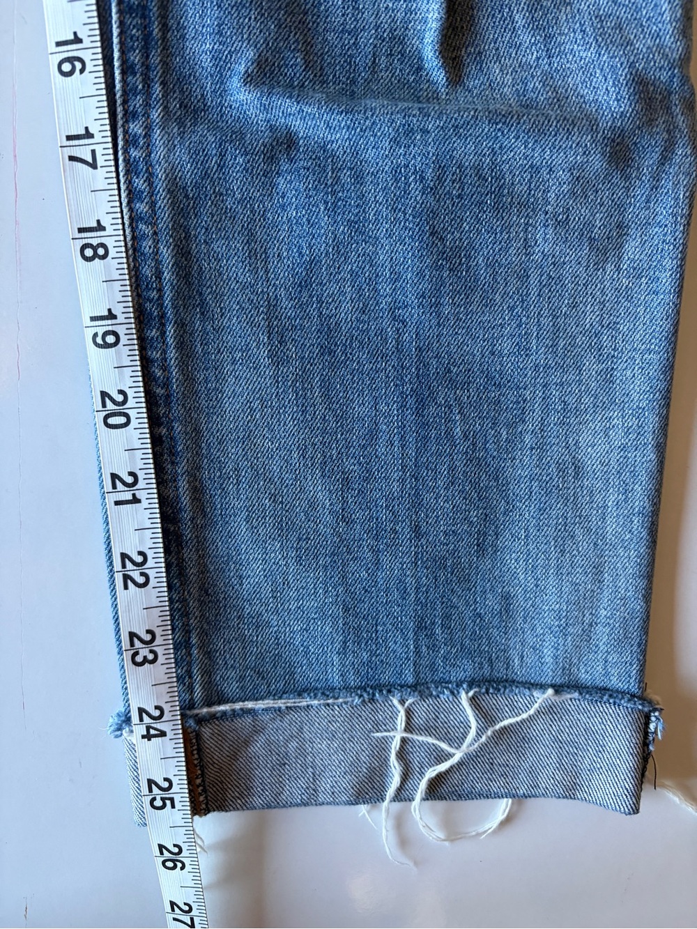 Denim forum arlo high rise straight distressed blue jeans women’s size 24 ankle - Picture 2 of 6